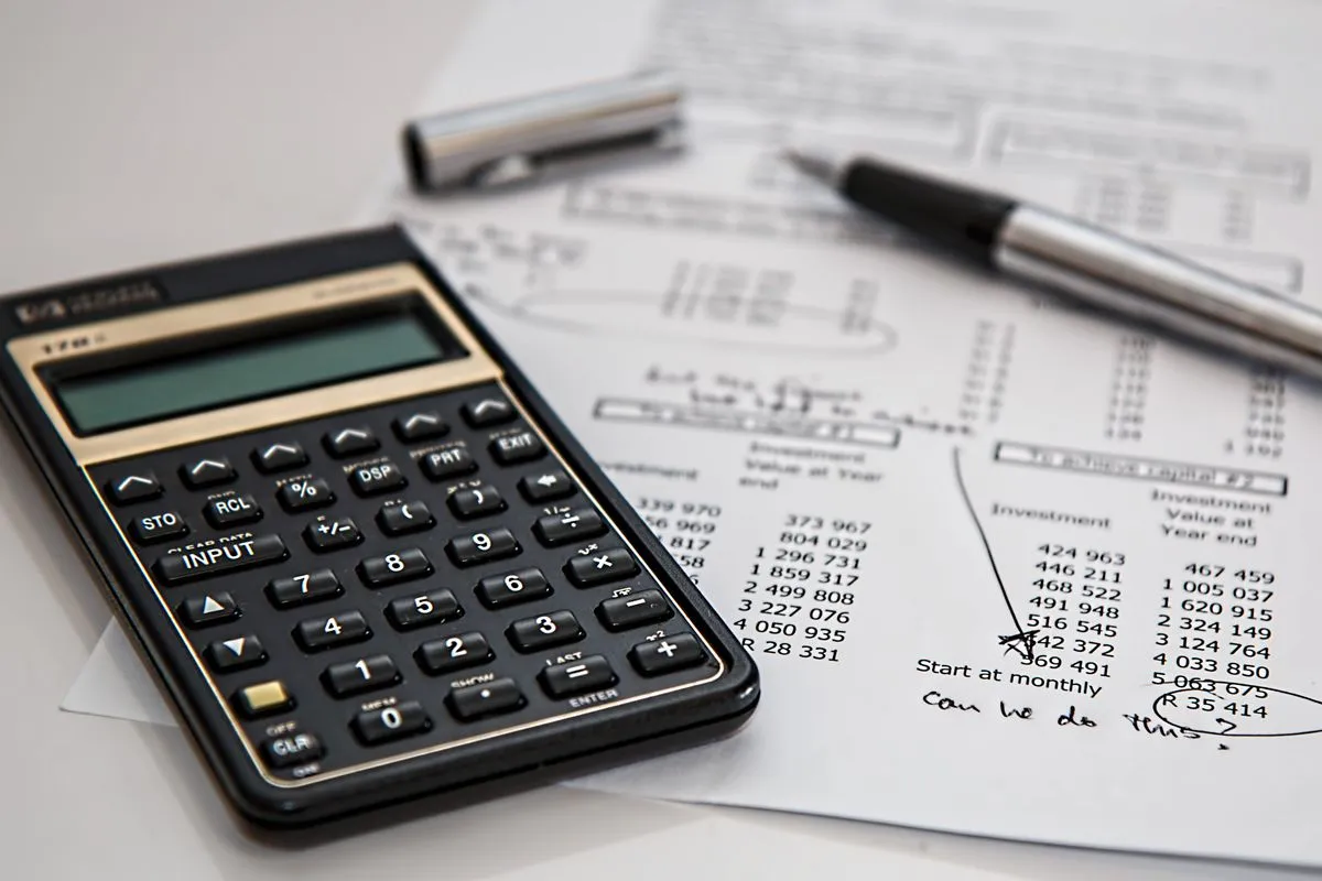 Calculating the cost of a $50 loan in Canada
