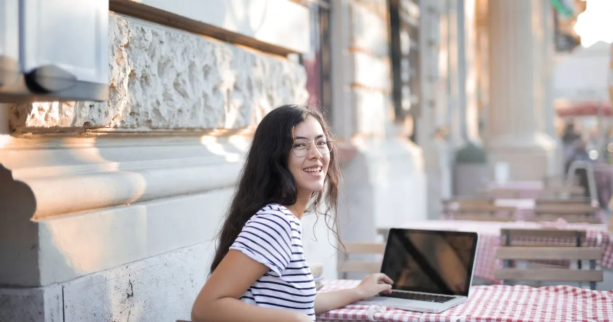 Speedy Money helps Canadians borrow small amounts online